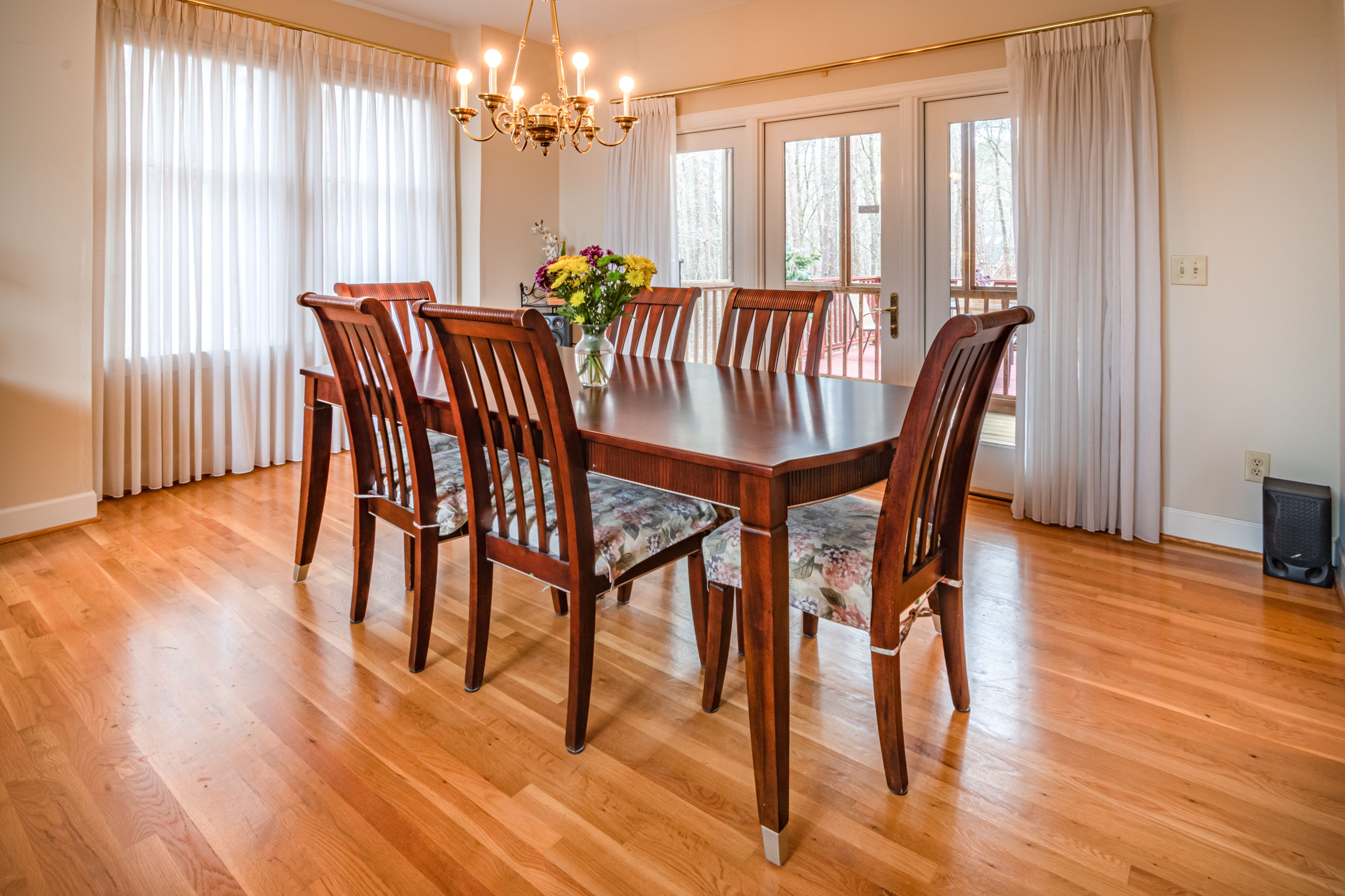 Beautiful hardwood floor finishing